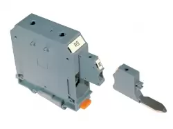 0.0.0.3.04379, Доп. клемма 6 мм.кв. к клеммникам  AVK(95-240), (бежевый); AVK/EK6