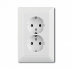ABB BJB Basic 55 Бел Розетка 2-ая с/з моноблок, с защитными шторками арт. 2021-0-0378
