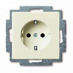 ABB BJB Basic 55 Беж Розетка с/з с защитными шторками арт. 2013-0-5279