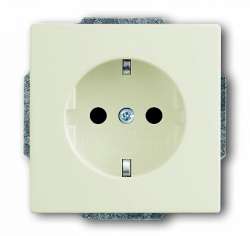 ABB BJE Axcent(solo/future) Chalet-белый Розетка с/з арт. 2011-0-6200