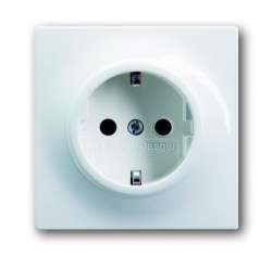 ABB BJE Impuls Бел Розетка с/з с защитными шторками арт. 2013-0-4953