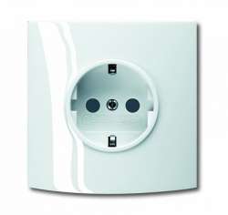 ABB BJE Impuls Бел Розетка с/з в корпусе, с защитными шторками TRITON арт. 2013-0-5256