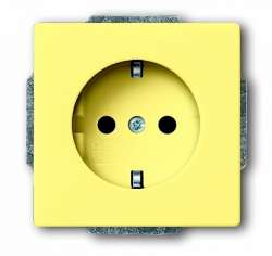 ABB BJE Solo/Future Желтый Сахара Розетка с/з с защитными шторками арт. 2013-0-5296
