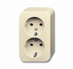ABB Busch Duro Розетка с/з 16А 250В, двойная, вертикальная, откр.монтаж, слоновая кость арт. 2054-0-0351