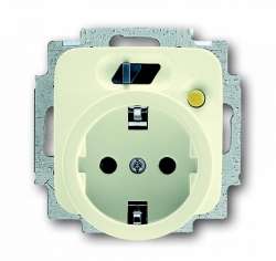 ABB Busch Duro Розетка с/з с УЗО, 16А, 30 мА,,KS IP21, слоновая кость арт. 3116-0-0597