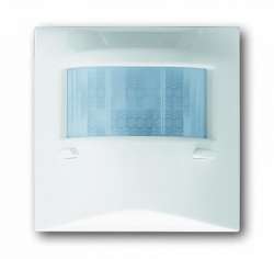 ABB Impuls Датчик движения Busch-Wachter 180 UP Сенсор Комфорт II, с мультилинзой, альпийский белый арт. 6800-0-2173