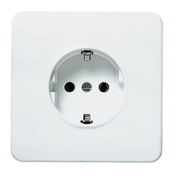 ABB Stylo/(Re)stylo Розетка с/з в сборе с заземлением, 16А/ 250В, слоновая кость арт. 2088 BM