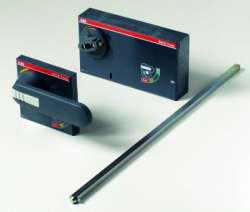 ABB Tmax/Emax Рукоятка поворотная на дверцу RHE_B T7 F/W (только основание) арт. 1SDA062124R1