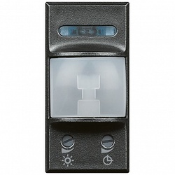 BT Axolute Антрацит Датчик движения (реле) АС-1 6 А, АС-3 2А 1 мод. Необх предохр (+1 мод.) арт. HS4431