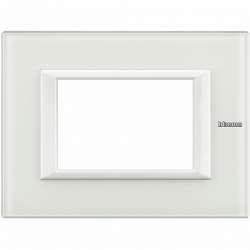 BT Axolute Белое стекло Рамка 3 мод прямоугольная арт. HA4803VBB