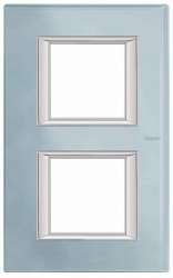 BT Axolute Голубое стекло Рамка 2+2 мод прямоугольная (надпись вертикально) арт. HA4802/2VZS