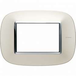 BT Axolute Матовое серебро Рамка 3 мод эллипс арт. HB4803SAN