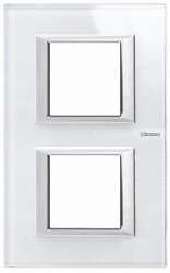 BT Axolute Whice Рамка 2+2 мод прямоугольная (надпись вертикально) арт. HA4802M2VSW