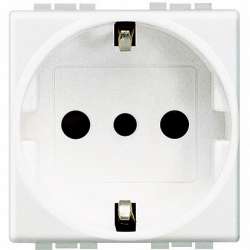 BT LL Бел Розетка с/з с центр. и бок. заземл.контактом,итальянский стандарт 2 мод арт. N4140