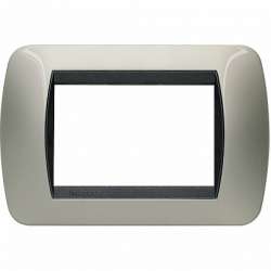 BT LV Светлый Титан Рамка на 3 модуля арт. L4803TC