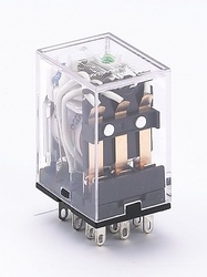 DEKraft ПР-102 Промежуточное реле 3 конт. с инд. LED 5А 12В DC арт. 23224DEK