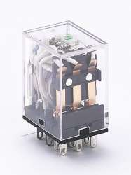 DEKraft ПР-102 Промежуточное реле 3 конт. с инд. LED 5А 24В DC арт. 23223DEK