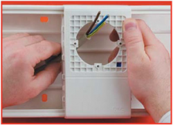 DKC In-Liner PDA-N 120 Рамка-суппорт для электроустановочных изделий 60х60 мм арт. 10163