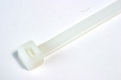 Gira Мех Вставка уплотнительная для розеток (F-Line, Edelstahl) IP44 арт. 025220