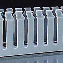 SE Prisma Plus G Шкаф навесной ширина 600mm, 18 мод. арт. 08106