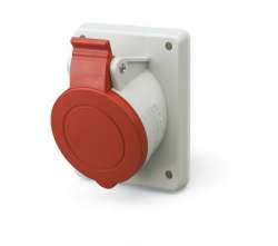 DKC Розетка панельная с наклоном IP44 32А 3P+E+N 400В арт. DIS4133267