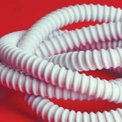 DKC Труба ПВХ гибкая армир D=22mm арт. 57022