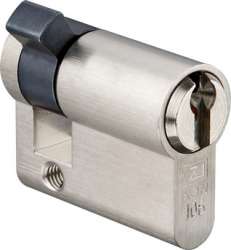 Gira EV Алюминий/бел Рамка 4-ая арт. 021426