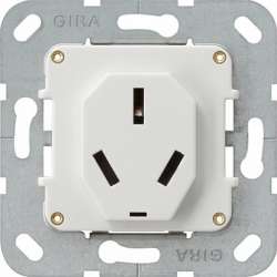 Gira Розетка Китайский стандарт 16А арт. 0424100
