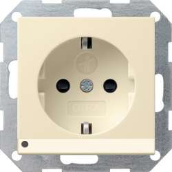 Gira S-55 Крем глянц Розетка с/з с защитой и индикацией напряжения арт. 117001