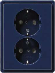 Gira S-Color Синий Розетка 2-ая с/з, с установочной рамкой арт. 078346