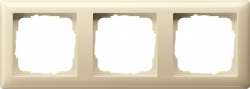 Gira Standard Крем глянц Рамка 3-ая арт. 021301