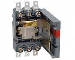 IEK Панель ПМ2/ Р-35 выдвижная с задним резьбовым присоединением для установки ВА88-35 арт. SVA30D-PM2-R