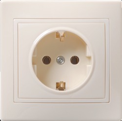 IEK РС10-3-ККм Розетка одноместная с з/к без защ.штор. 16A КВАРТА (кремовый) арт. ERK14-K33-16-DM