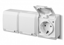 IEK РСб23-3-ГПБд Розетка 3м с з/к о/у IP54 (дымчатый) ГЕРМЕС PLUS арт. ERMP32-K03-16-54-EC