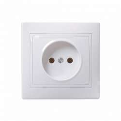 IEK РСш10-2-КБ Розетка 1местн. без з/к c защ.штор. 10А КВАРТА (белый) арт. ERK10-K01-10-DM
