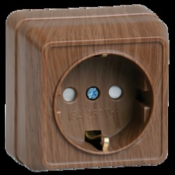 IEK РСш20-3-ОД Розетка 1местн. c з/к с защ.штор. 16А откр.уст. ОКТАВА (дуб) арт. ERO14-K04-16-DC