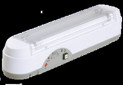 IEK Светильник аварийный ЛБА 3923 непостоянный автономный, 3 ч. 2х8Вт, Т5/G5 арт. LLBA0-3923-2-08-K01