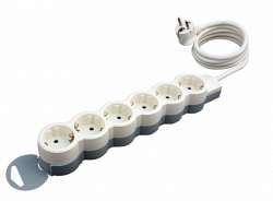 Legrand "Стандарт" Удлинитель 6 розетки с/з,шнур 3м., 3500W, возм. фиксации блока арт. 695017