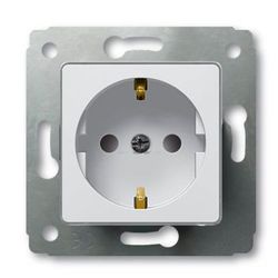 Legrand Cariva Бел Розетка с/з с защитными шторками арт. 773621