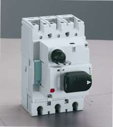 Legrand DPX3 Рукоятка поворотная арт. 421000