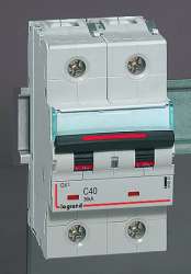 Legrand DX3 Автоматический выключатель 2P 40A (C) 36кА арт. 410012