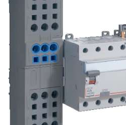 Legrand DX3 УЗО 4P 40А A 30мА N справа арт. 411760