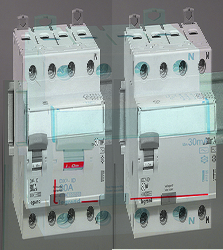 Legrand DX3 УЗО 4P 80А AC 30мА N справа арт. 411705