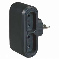 Legrand Элиум Белый Розетка переносная 2х2Р+Е, 16А, вертикальное подключение, пластик арт. 050655