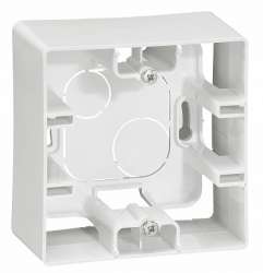 Legrand Etika Бел Коробка/накл монтаж 1-ая арт. 672510