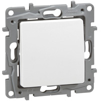 Legrand Etika Бел Переключатель 10А, авт. Клем арт. 672211