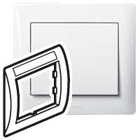 Legrand Galea Life Белая Рамка 1 пост с держателем этикеток арт. 771013