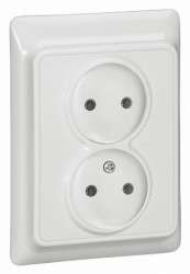 Legrand Kaptika Белый Розетка 2-я б/з арт. 782112