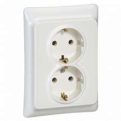 Legrand Kaptika Белый Розетка 2-я с/з арт. 782113