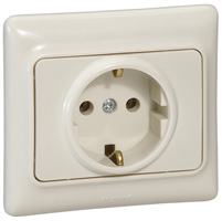 Legrand Kaptika Бежевый Розетка с/з арт. 782141